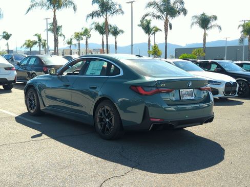 Used 2025 BMW i4 eDrive40 w/ Driving Assistance Package image 8