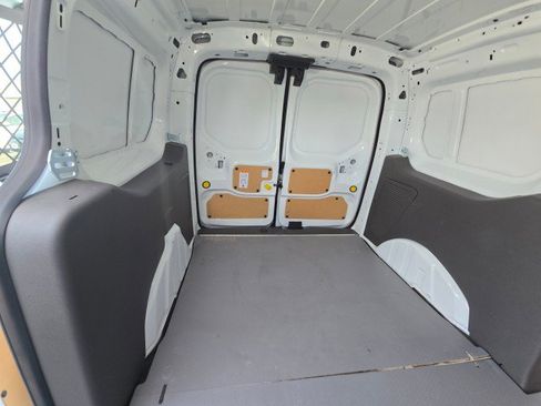 Used 2022 Ford Transit Connect XL FWD image 16