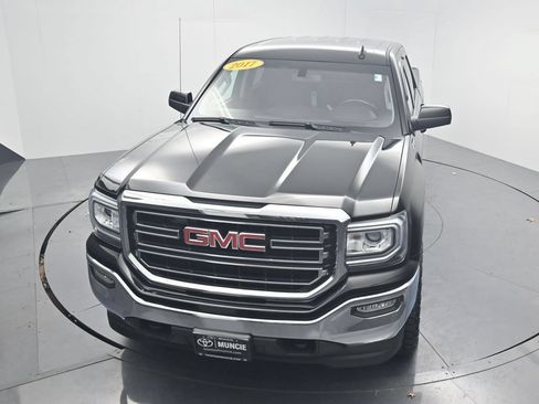 Used 2017 GMC Sierra 1500 SLE w/ SLE Value Package AWD/4WD image 56