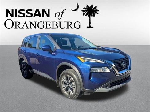 Used 2023 Nissan Rogue SV image 1