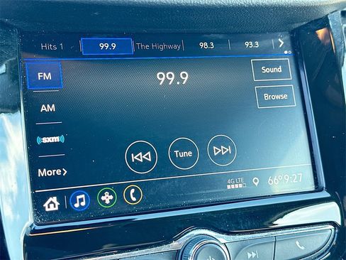 Certified 2022 Chevrolet Trax LT w/ LT Convenience Package image 14