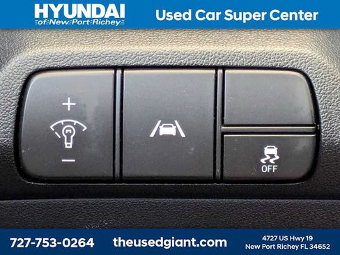 Certified 2023 Hyundai Elantra SEL FWD image 22