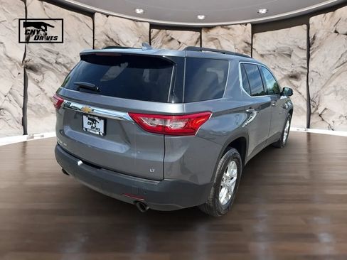 Used 2019 Chevrolet Traverse LT AWD/4WD image 5
