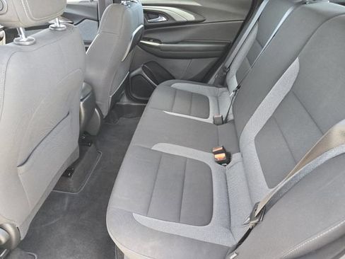 Used 2022 Chevrolet TrailBlazer LS FWD image 28