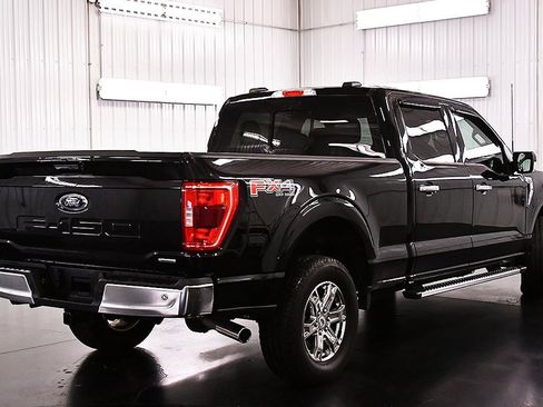 Used 2022 Ford F150 XLT w/ Equipment Group 302A High image 7