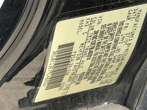 Used 2009 Nissan Versa 1.8 S w/ PWR Pkg image 10