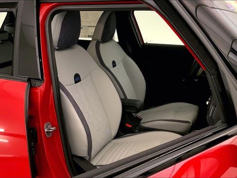 New 2026 MINI Cooper 4-Door Hardtop image 7