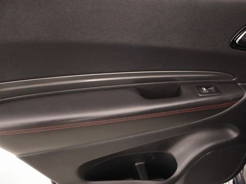 Used 2024 Dodge Durango GT image 19