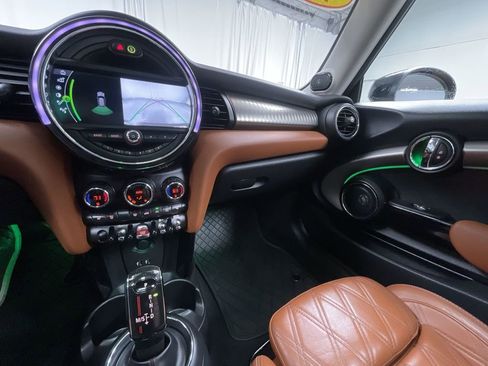 Used 2020 MINI Cooper S image 7