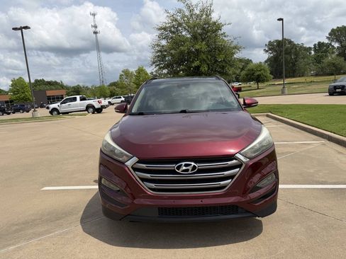 Used 2016 Hyundai Tucson Limited w/ Option Group 03 AWD/4WD image 6