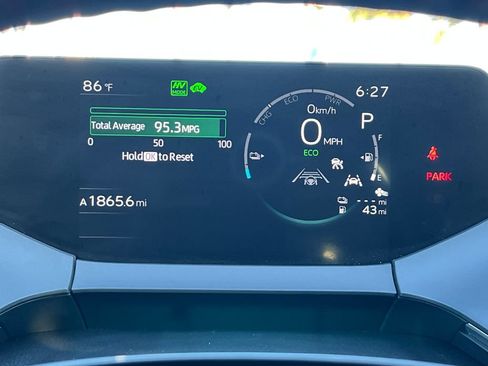 Used 2023 Toyota Prius Prime FWD image 10