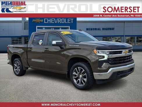 Used 2023 Chevrolet Silverado 1500 LT AWD/4WD image 1