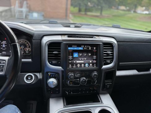 Used 2017 RAM 1500 Limited image 15