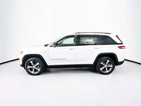 Used 2022 Jeep Grand Cherokee Limited 4xe w/ Luxury Tech Group II AWD/4WD image 4