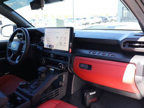 Used 2025 Toyota Tacoma TRD Pro AWD/4WD image 29