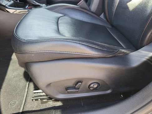 Used 2019 Jeep Compass Limited image 31