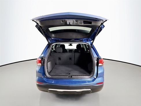 Used 2024 Chevrolet Equinox LT image 25