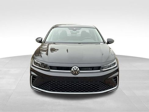 Used 2026 Volkswagen Jetta SEL FWD image 8