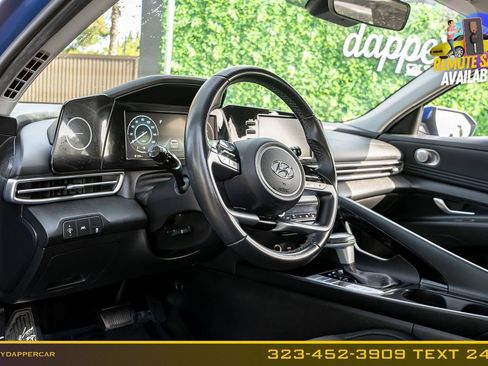 Used 2022 Hyundai Elantra SEL w/ Convenience Package image 10