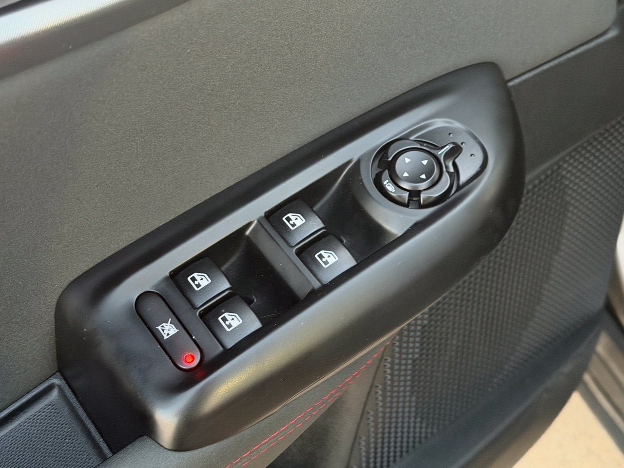 Used 2024 Dodge Hornet R/T AWD/4WD image 29
