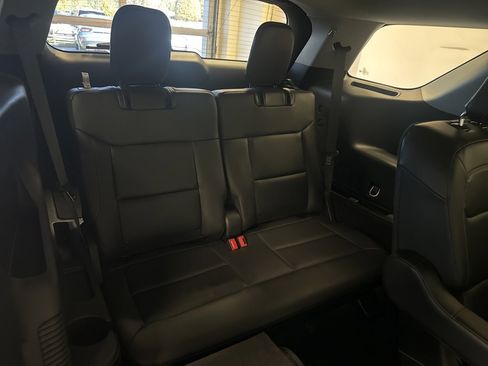 Certified 2023 Ford Explorer XLT w/ Equipment Group 202A image 27