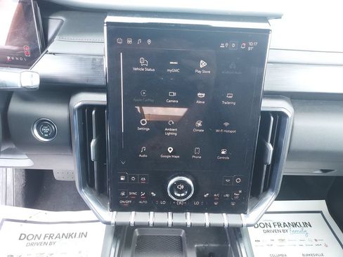 Used 2025 GMC Acadia AT4 w/ LPO, Floor Liner Package AWD/4WD image 21