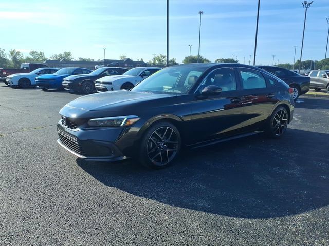 Used 2024 Honda Civic Sport Touring image 3
