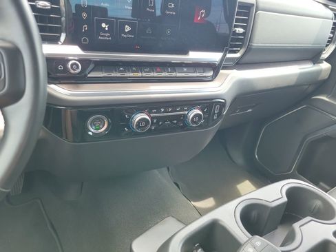 Used 2024 GMC Sierra 1500 SLT RWD image 18