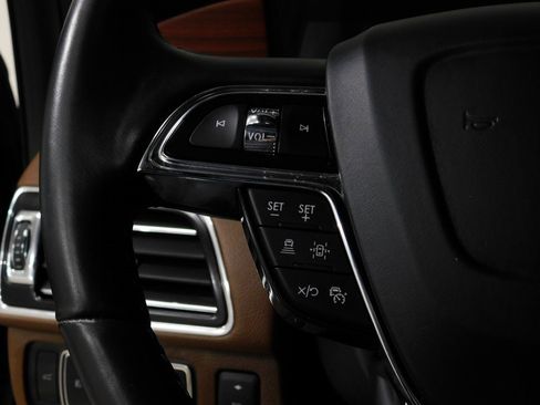 Used 2024 Lincoln Navigator L Reserve w/ Equipment Group 201A image 40