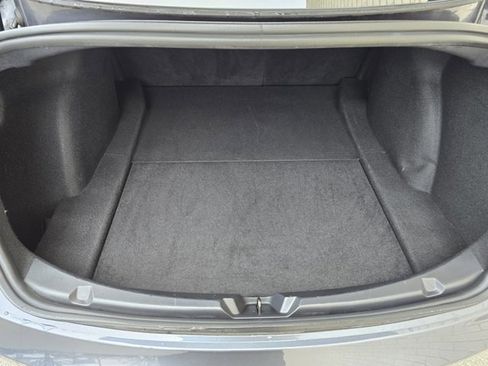 Used 2022 Tesla Model 3 Long Range image 37