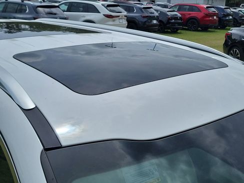 Used 2024 Kia Telluride SX Prestige image 12