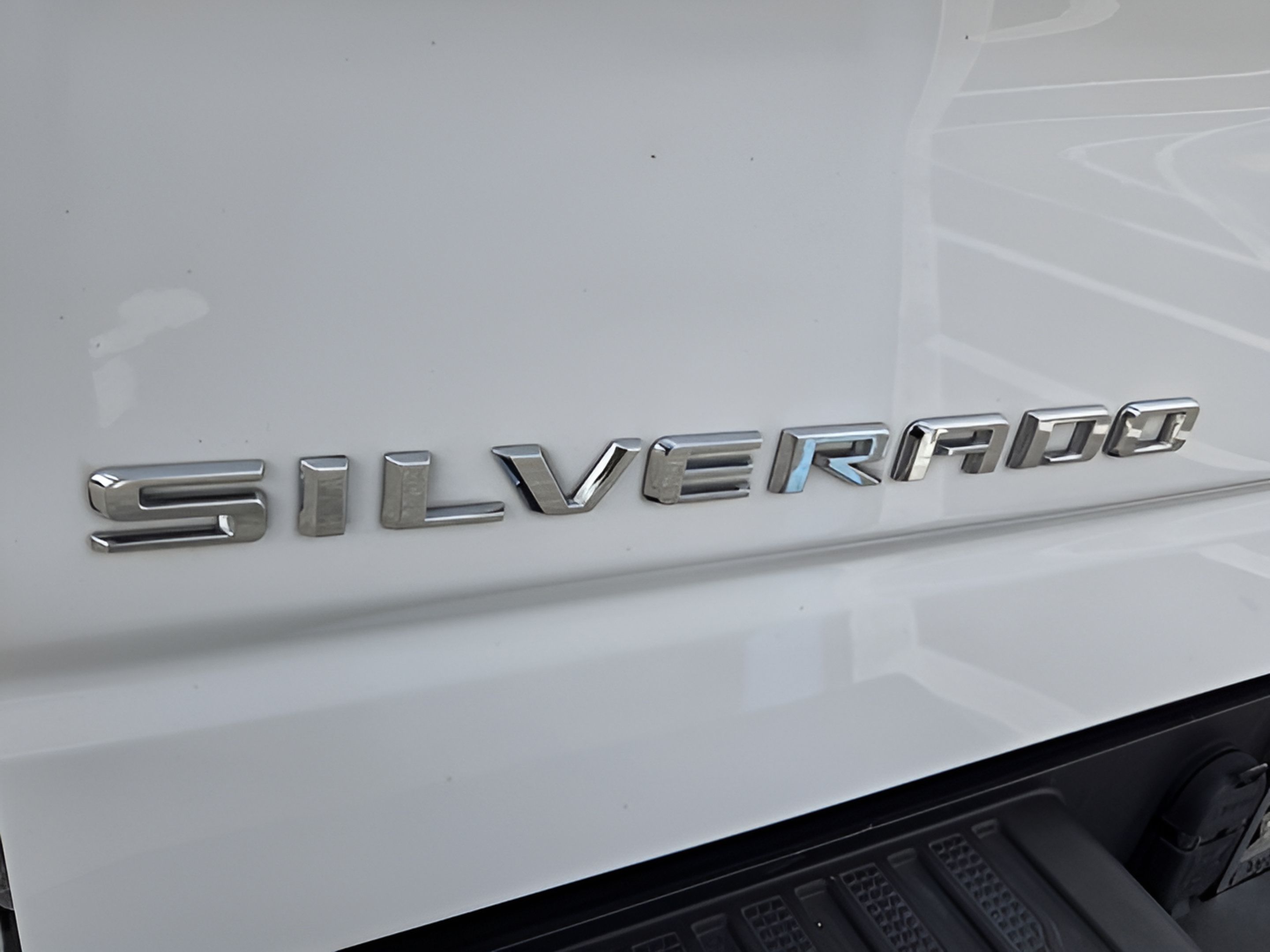 Certified 2025 Chevrolet Silverado 1500 LT RWD image 30