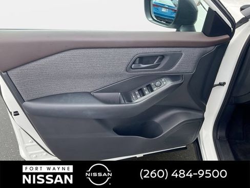 Certified 2023 Nissan Rogue S AWD/4WD image 30