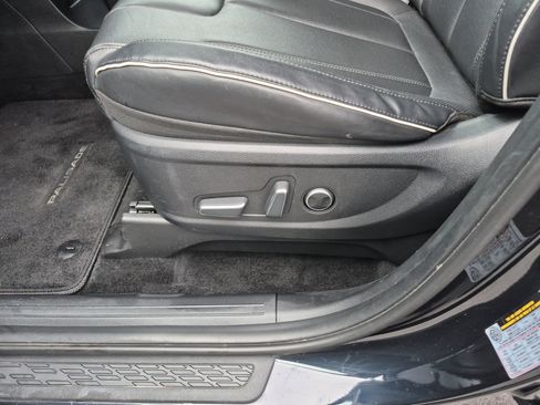 Used 2023 Hyundai Palisade SEL image 11
