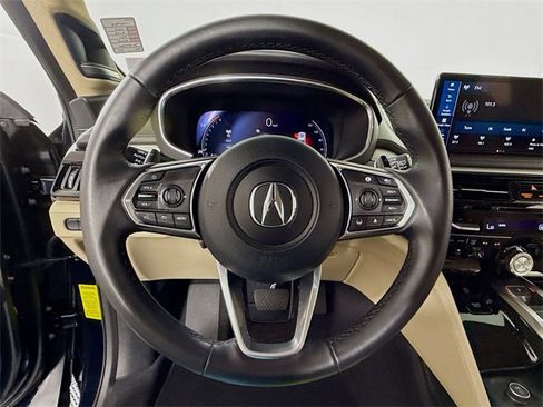 Used 2025 Acura MDX w/ Technology Package image 11