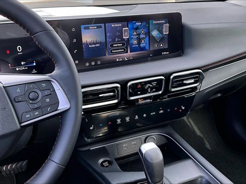 New 2026 Nissan Sentra SR image 6