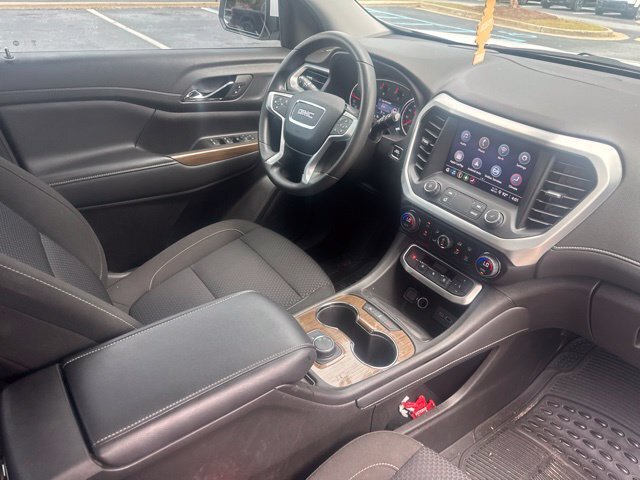 Used 2023 GMC Acadia SLE FWD image 28