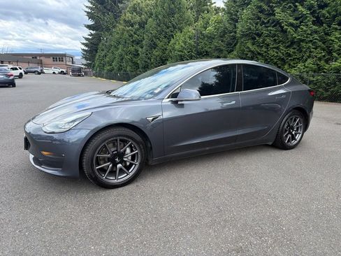 Used 2018 Tesla Model 3 Long Range AWD/4WD image 1
