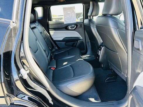 Used 2024 Jeep Compass Limited w/ Elite Group image 34