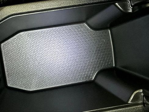 Used 2024 Honda Accord Sport image 40