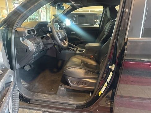 Used 2024 Toyota Tacoma TRD Off-Road w/ TRD Off Road Upgrade Package image 8