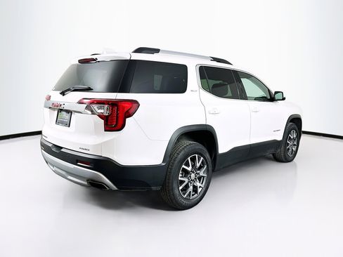 Used 2023 GMC Acadia SLT image 9