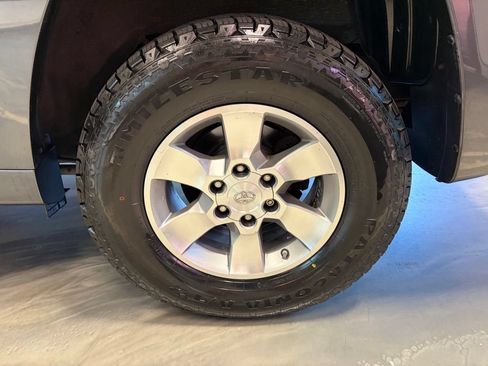Used 2010 Toyota 4Runner SR5 AWD/4WD image 24