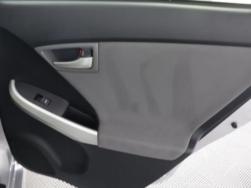Used 2015 Toyota Prius Three FWD image 24