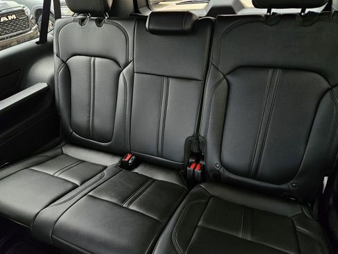 New 2026 Jeep Grand Wagoneer L 2WD image 11
