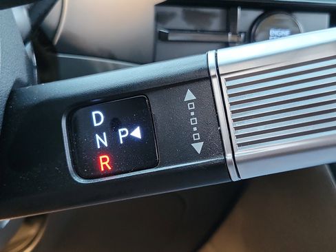 Certified 2025 Hyundai Santa Fe Calligraphy image 13