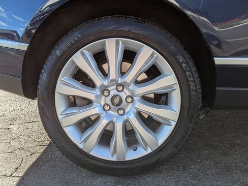 Used 2016 Land Rover Range Rover Supercharged AWD/4WD image 69