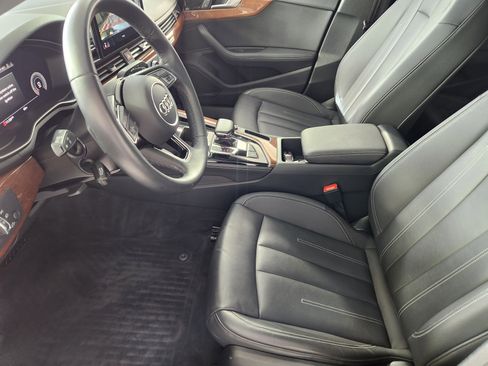 Used 2022 Audi A5 2.0T Premium Plus w/ Premium Plus image 11