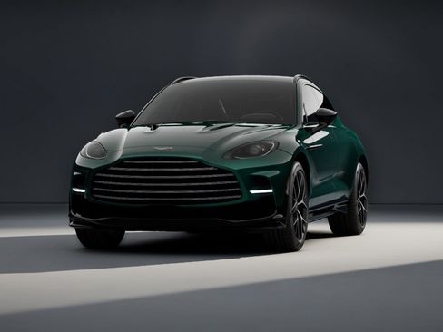 Used 2026 Aston Martin DBX 707 AWD/4WD image 2