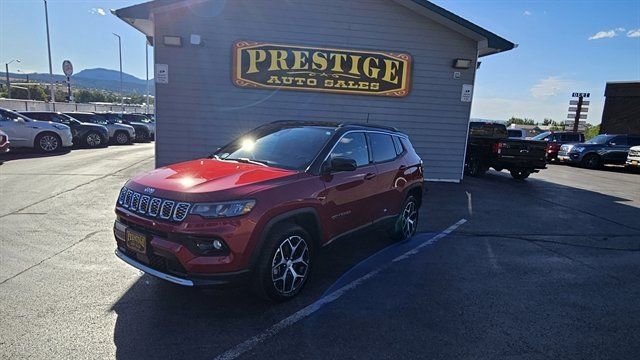 Used 2024 Jeep Compass Limited AWD/4WD image 1